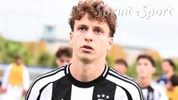 Un attaccante dalla Juventus per la difficile missione-salvezza, la neo promossa le tenta tutte e piazza il colpo