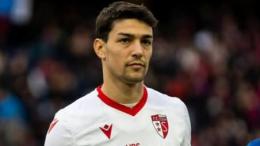 Prende e va a giocare in Asia, il difensore giramondo è pronto alla nuova sfida