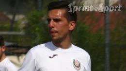 A soli 33 anni ci lascia un grande capitano, appena 20 giorni fa la sua ultima volta al fianco dell'amata squadra