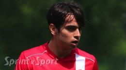 17 anni, italo-australiano, calcia punizioni come fossero rigori: il Monza blinda il suo gioiello