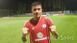 Emozioni senza sosta! Due rimonte lampo, la doppietta del terzino e un'altra vittoria per la vetta