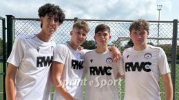 Set perfetto per gli ospiti al debutto in campionato! Inizio shock per i padroni di casa