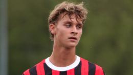 Milan beffato! Ibra entra e fa assist, un'icona del dilettantismo nega la prima vittoria in casa