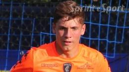 Ha già giocato in Serie A e per lui ora c'è il Mondiale, il 20enne è un vero numero 1 tra i pali