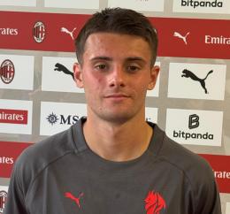 Il Milan ha un cuore enorme! Sotto 2-0 in casa, fa tre gol e ribalta il Chievo dell'ex Serie A
