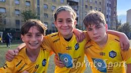 Una tripletta spaziale dà il via alle danze: i Blues sono sempre più infermabili