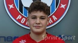 Il portiere di riserva entra dalla panchina e segna dopo sei minuti: è una favola da ricordare