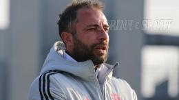 Il nuovo allenatore è un ex Juventus, dopo il discusso esonero la società non perde tempo