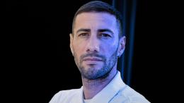 Il protagonista di una storica promozione in Serie A giocherà in Eccellenza, la città di 53mila abitanti sogna