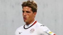 Il bomber &egrave; implacabile: segna una tripletta e riporta la sua squadra in zona playoff
