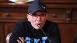 A soli 51 anni ci lascia una leggenda della sua disciplina, è stato anche maestro di Camarda, Vieri e Maldini