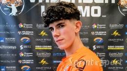 Tra fischietto e tacchetti: il terzino classe 2009 vive il calcio da due prospettive