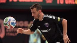 La prima vittoria non si scorda mai! Il portiere fa doppietta e i due ex Serie A decidono la partita