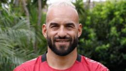 L'attaccante giramondo del pallone torna sull'Isola, la caccia al gol prosegue nella citt&agrave; di 30mila abitanti