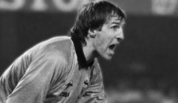 A soli 64 anni ci lascia una leggenda del calcio amato da tutti, vinse 3 Scudetti e partecipò al più bel Mondiale di sempre