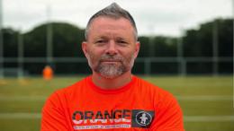 L'ultima in classifica cerca una svolta: dopo un punto in sette partite cambia l'allenatore