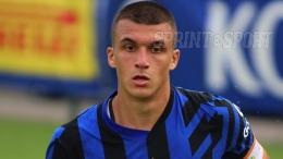 Gol-partita del difensore già chiamato da Chivu in Serie A, l'Inter dei giovani prosegue la corsa