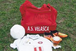 «(Tutto fuorché) una squadra di calcio»