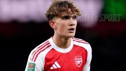 A soli 15 anni debutta in Champions League, il centrocampista è un predestinato ed entra nella storia