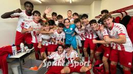 È la partita più pazza del campionato! La doppietta del bomber fa sognare il primo posto agli Imbattibili