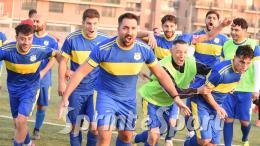 Una doppietta fa sognare in grande : il derby si tinge di gialloblù, ora sempre più primi