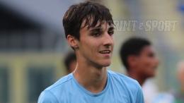 Dopo 9 anni insieme il centrocampista di belle speranze e il club modello si lasciano, è la fine di un'epoca