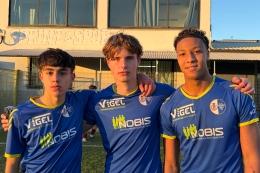 Più forti della sfortuna: la doppietta in appena 4' li lancia verso la vetta