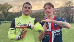 Uno show perfetto! Il portiere para tutto, il compagno entra e dopo 3 minuti segna il gol vittoria 