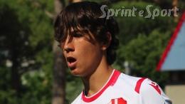 Debutta tra i Professionisti in una partita tiratissima, il 20enne è anche più forte della pubalgia