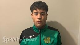 Segna da sotto età il suo primo gol e trascina la squadra alla prima vittoria in campionato!