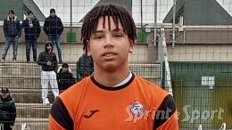 Emozioni folli! La capolista raddoppia, poi la rimonta e un portiere clamoroso impongono il pari