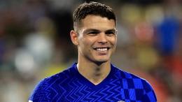 Il padre uno dei difensori più forti di sempre, lui è un 2008 e firma con un club di Premier