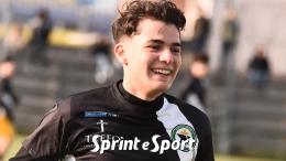 Dal futsal al calcio a undici: l'adattamento lampo del bomber da 12 gol in 11 partite