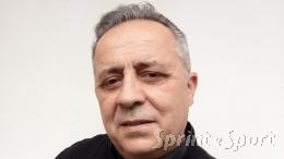 Dodici sconfitte di fila e una simbiosi mai nata: per il tecnico arrivano le dimissioni