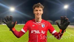 È un muro vivente! Compie due miracoli e riaccende i sogni della sorprendente neopromossa