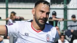 L'attaccante più amato dai tifosi torna titolare e fa subito gol, è una straordinaria storia di calcio e cuore