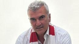 Esonerato l'ex centrocampista gi&agrave; in campo in Serie A, il club le prova tutte per risollevare una stagione storta