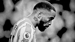 Ivan Toney in manette a Soho dopo una presunta “testata” a un tifoso