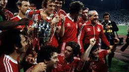  Il passeggero abusivo e il furto della Corona: quando il Forest si prese l'Europa