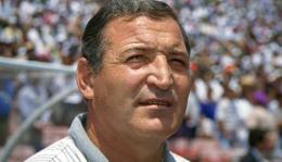 Ci lascia una leggenda del calcio amato da tutti, batt&egrave; la Germania Campione del Mondo e solo Roberto Baggio lo ferm&ograve;