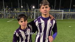 Doppietta all'esordio per il nuovo bomber, big match vinto e vetta consolidata