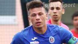 Si sposta al Sud di oltre 500 chilometri ma resta sul mare, il difensore &egrave; pronto a dominare in alta quota