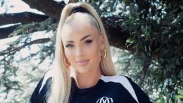 La calciatrice pi&ugrave; famosa dei social saluta l'Italia e torna in Inghilterra