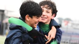 Prima lo spettacolare gol su punizione, poi arriva la rimonta da sogno!