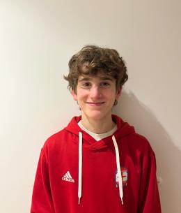 Il terzino viene schierato in posizione avanzata e firma lo scontro salvezza!