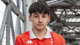 &Egrave; passato dalla Serie D alla Serie A, ora approda nella squadra dalla missione impossibile: la scelta del 20enne