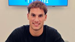 Cambia squadra per avere pi&ugrave; spazio come perno offensivo con il suo metro e 94 centimetri, la scelta dell'attaccante