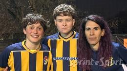 La veterana segna due gol in due minuti, e la capolista continua a volare davanti a tutti