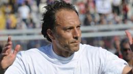 A soli 52 anni ci lascia un protagonista del calcio dei bei tempi, fu marcato da Maldini all'esordio in Serie A e salut&ograve; con l'amato club