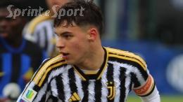 L'ex Inter debutta e in 9 contro 11 batte la Juventus: apre l'ex di turno, i bianconeri sbattono su un muro